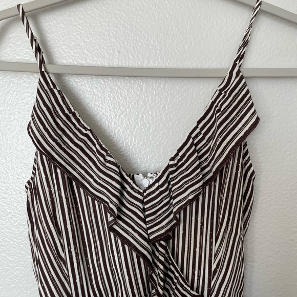 NWT Olivia Grey Striped Ruffle Bodice Adjustable Straps Maxi Dress Size Small - Picture 4 of 9